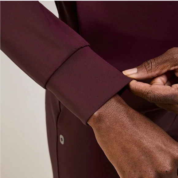 Figs Cornelia FORMx Crewneck Scrub Top - Picture 9 of 12